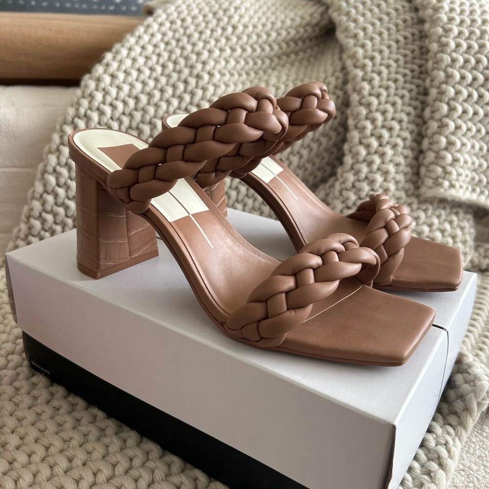 Dolce Vita Paily Heels (Caramel)
